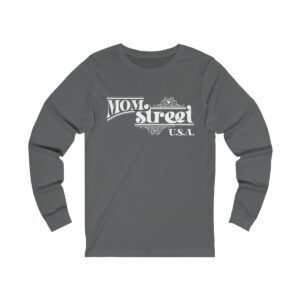 Mom Street USA Long Sleeve Tee